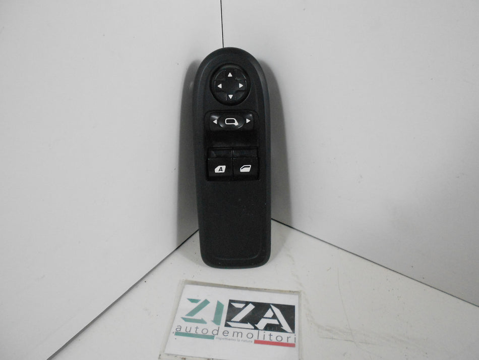 Pulsantiera Alzacristalli Sinistra Citroen C3 II 2010 96637530XT
