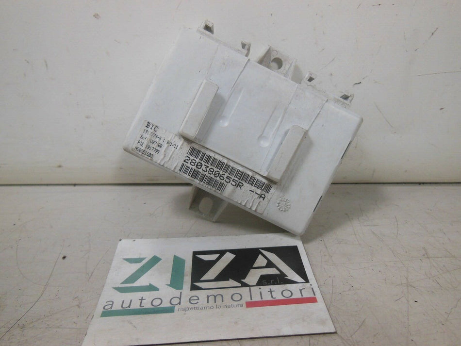 Centralina Radio Renault Megane III 2010 28113971-7 280380655R-A