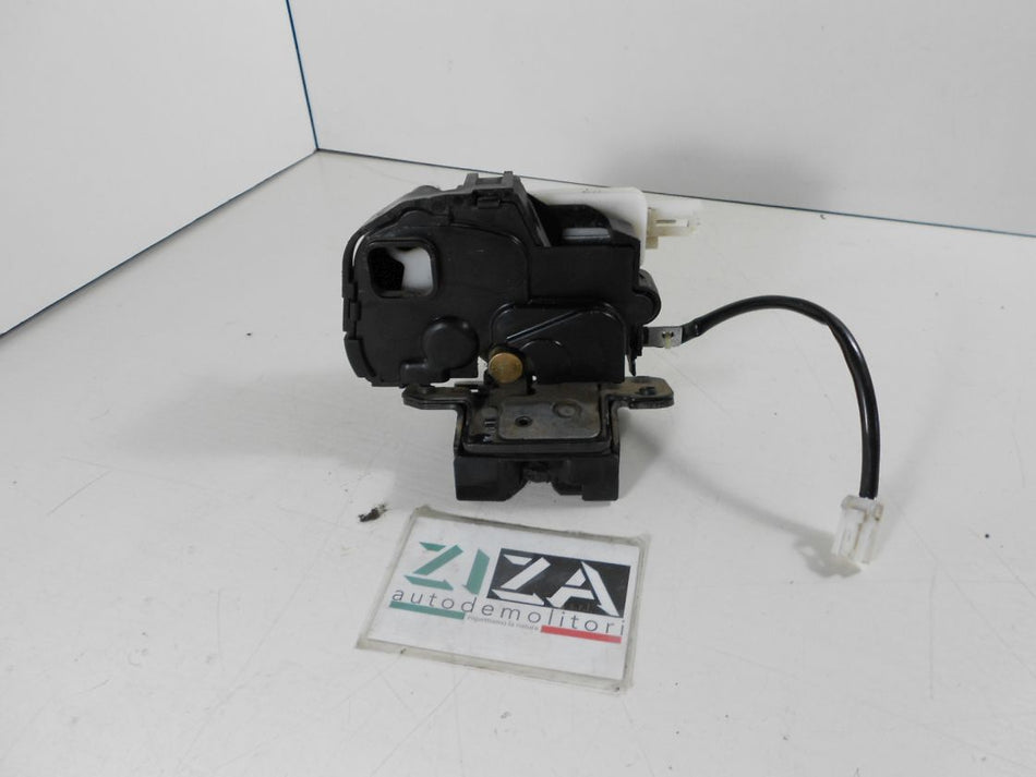 Serratura Elettrica Portellone Posteriore Mazda 2 DY 2007 2 + 2 Pin