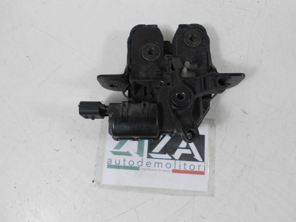 Serratura Elettrica Portellone Posteriore Dacia Duster I 2012 905030010R 4 Pin