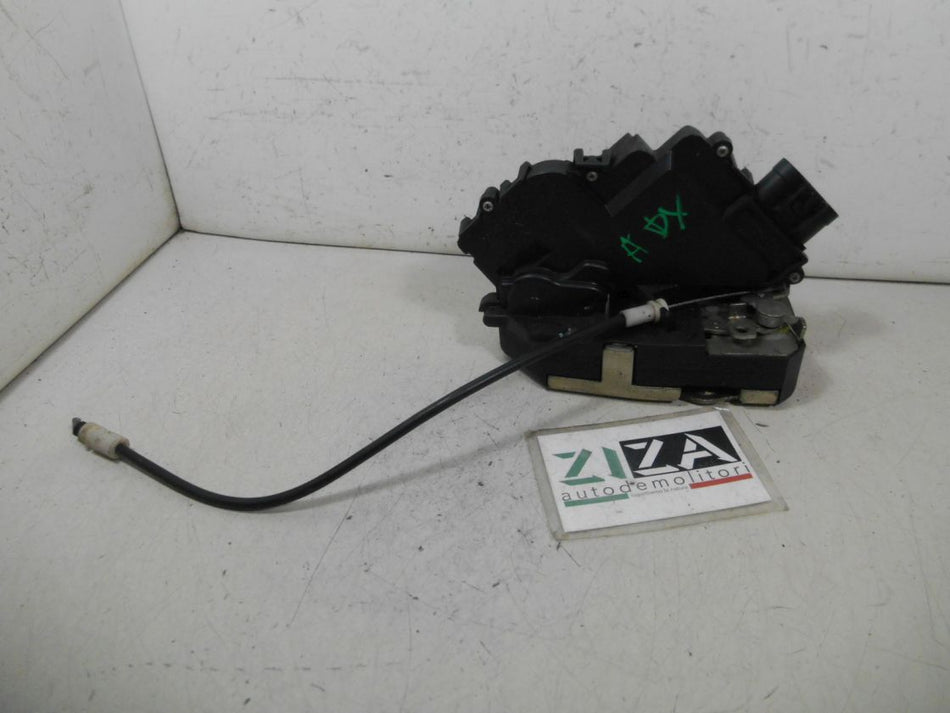 Serratura Elettrica Destra Smart ForTwo W451 2009 A4517200435 4 Pin