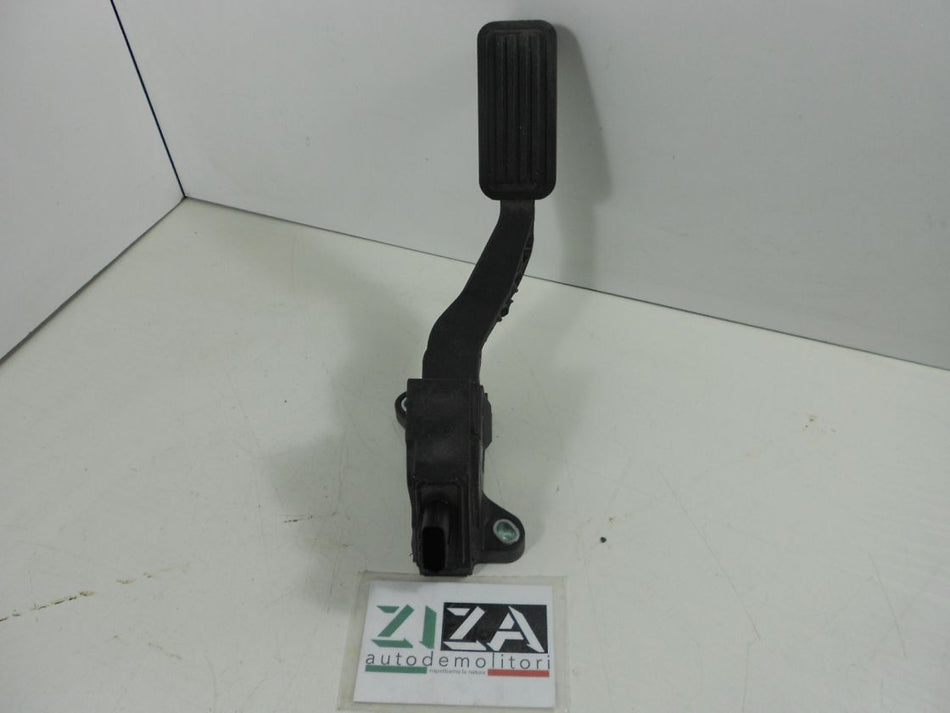Pedale Acceleratore Toyota Yaris XP90 Res 1.0 69cv 1KRFE 2009 78110-0D011