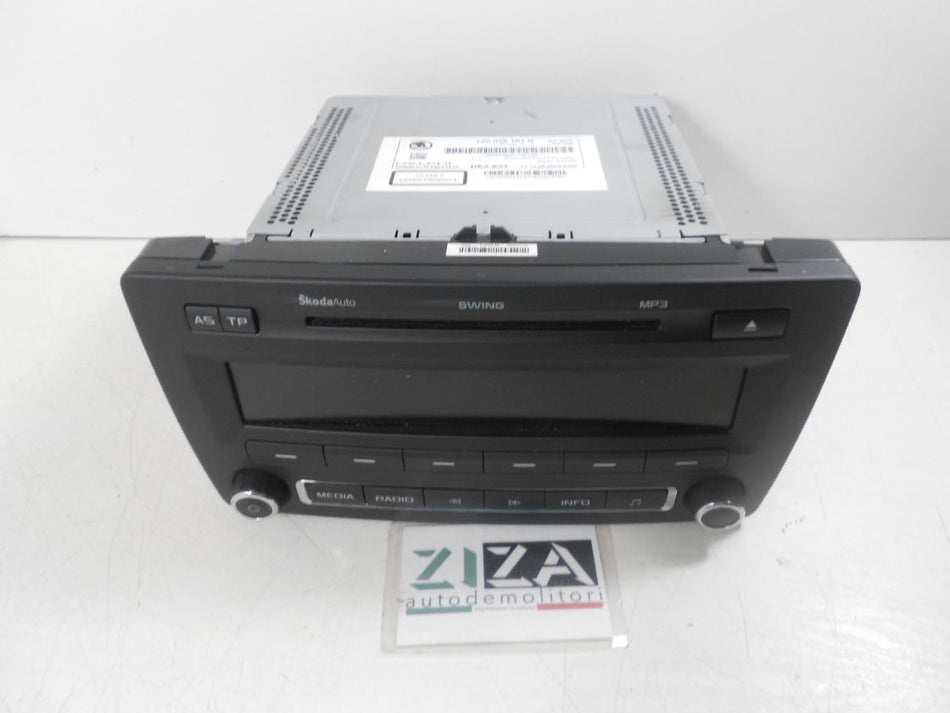 Autoradio Lettore CD Mp3 Skoda Octavia 2010 1Z0035161G SW0028 HW008 CODICE OK