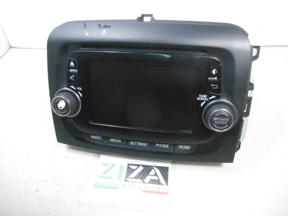 Autoradio Lettore CD Bluetooth Fiat 500L 2013 07355944690 vedi foto