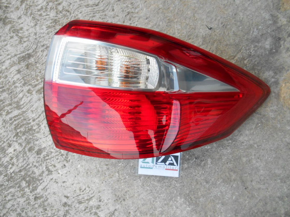 Faro Fanale Posteriore Esterno Destro Ford C-MAX II 2013 AM51-13404-BF