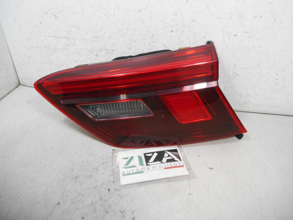Faro Fanale Posteriore Interno Destro VW Tiguan AD 2019 5NA945094F