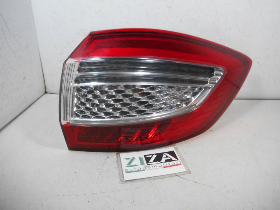 Faro Fanale Posteriore Esterno Destro Ford Mondeo III Rest. 2013 BS71-13404-B