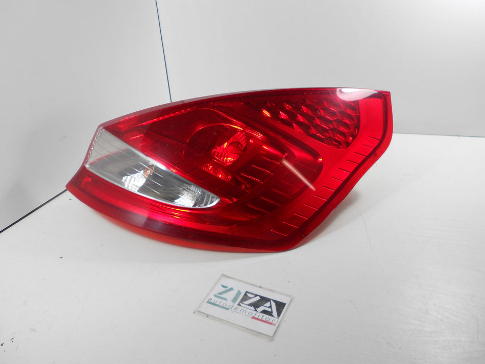 Faro Fanale Posteriore Destro Ford Fiesta VI 2011 8A61-13404-AE