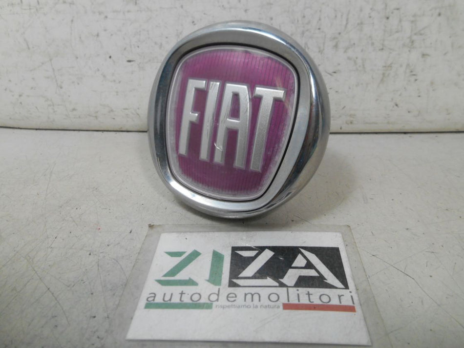 Pulsante Portellone Posteriore Fiat Punto Evo 2010 Logo Emblema vedi foto