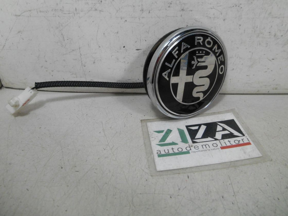 Pulsante Portellone Posteriore Alfa Giulietta 2013 Logo Emblema