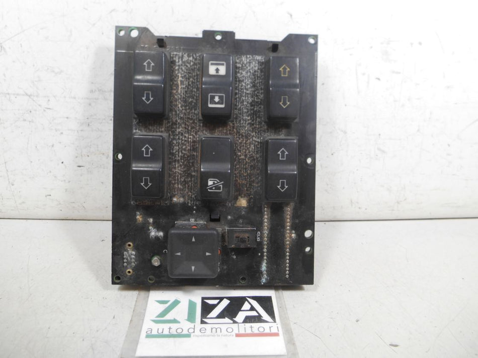 Pulsantiera Alzacristalli Range Rover P38A 2001 YUB100930