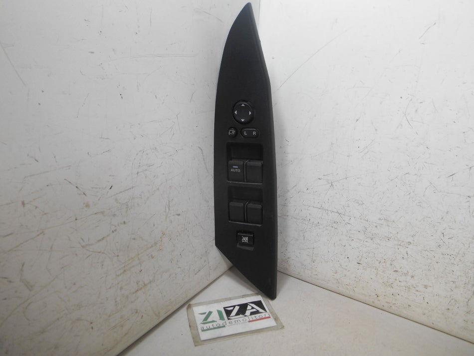 Pulsantiera Alzacristalli Anteriore Sinistra Mazda 3 BL 2011 BEK666350