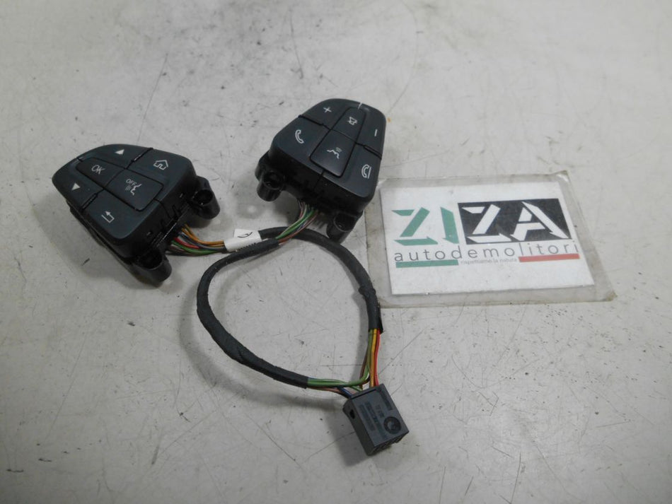 Comandi al Volante Mercedes W205 2015 A0999050300 A0999050200 307873750-AA