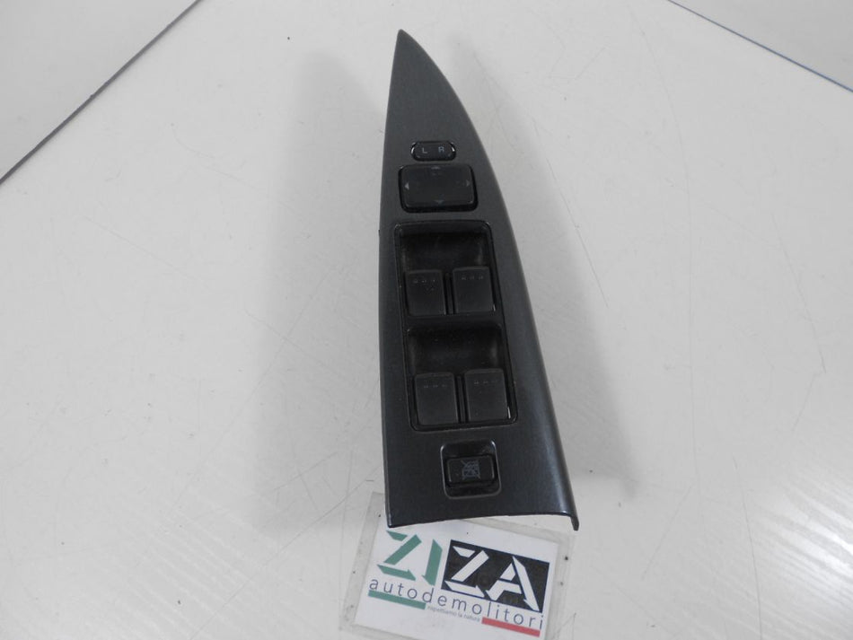 Pulsantiera Alzacristalli Anteriore Sinistra Mazda 6 GG Res 2006 GP9A66350