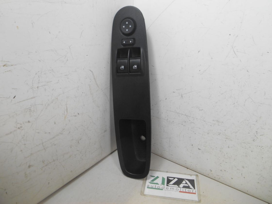 Pulsantiera Alzacristalli Anteriore Sinistra Fiat Punto Evo 2010 735500050