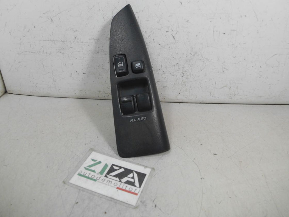 Pulsantiera Alzacristalli Anteriore Sinistra Toyota Corolla Verso 2002 84040-13060
