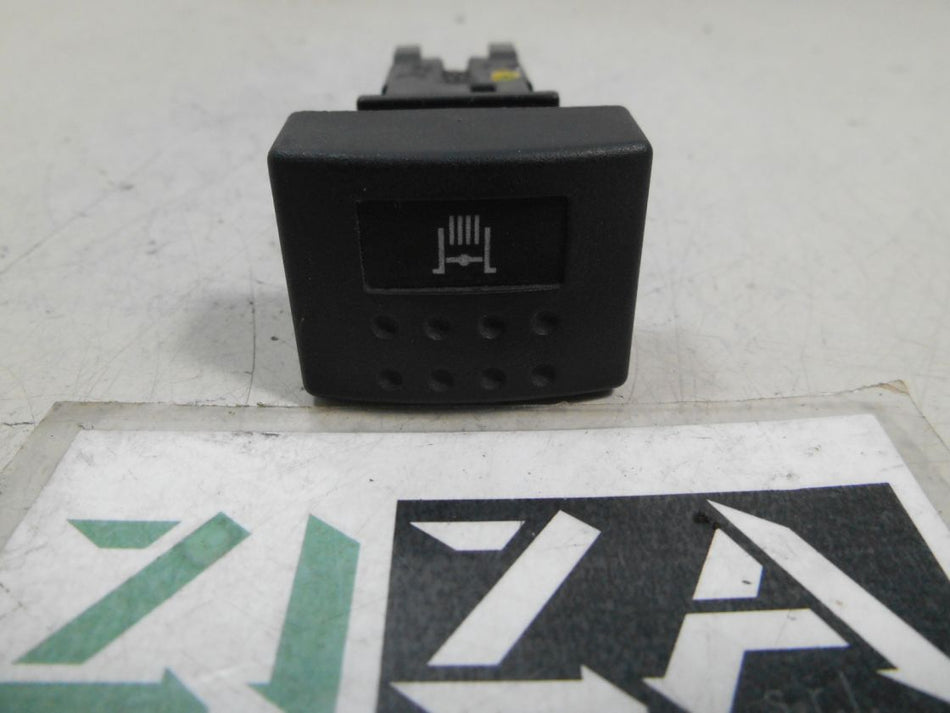 Pulsante Nissan Atleon 2004 253829X100