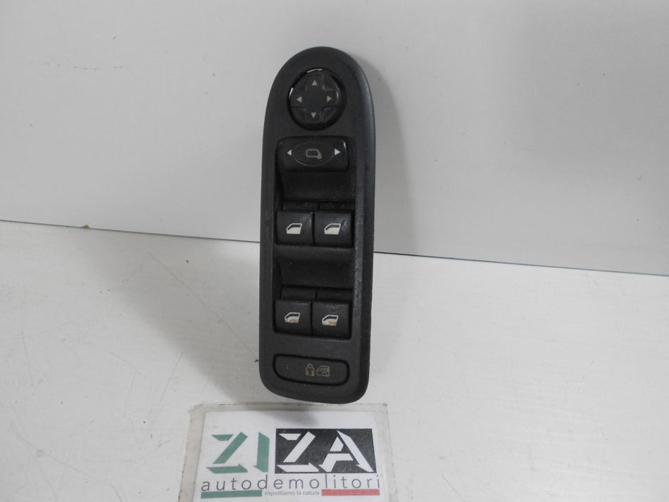 Pulsantiera Alzacristalli Sinistra Peugeot 308 I 2011 96644915XT