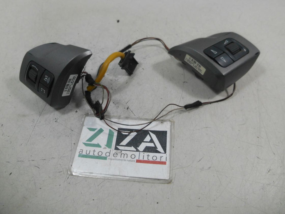 Comandi al Volante Opel Astra H / Opel  Zafira B 2006 13208858