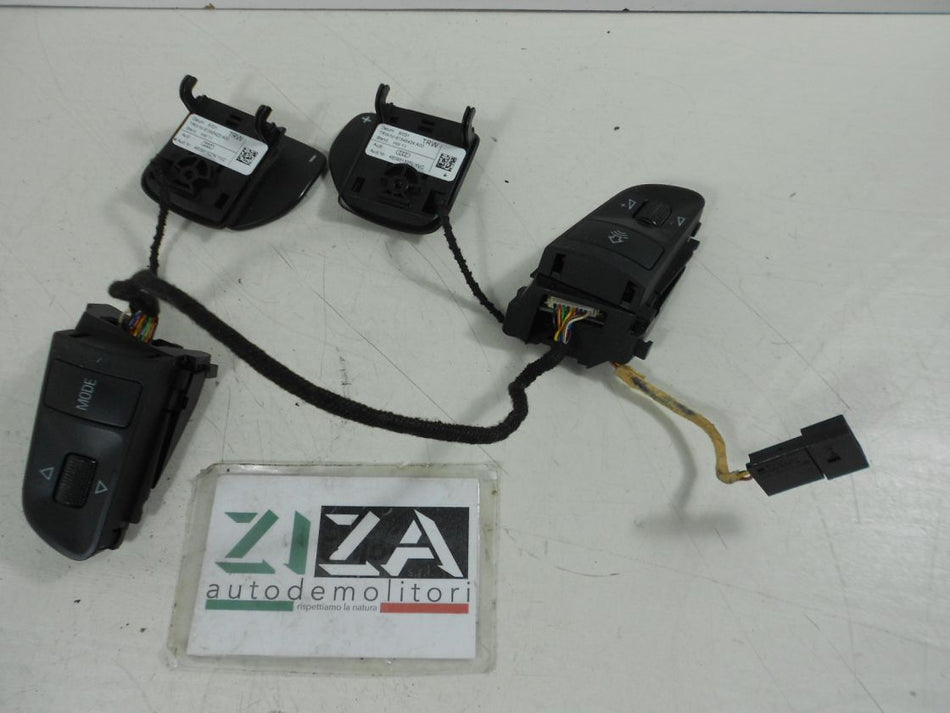 Comandi al Volante Audi A3 8P 2005 4F0951527E 4F0951527F 4E0951527L 4E0951527K