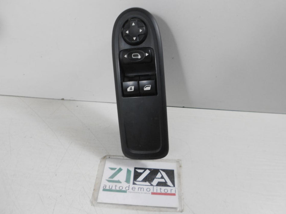 Pulsantiera Alzacristalli Sinistra Citroen C3 II 2011 96637530XT