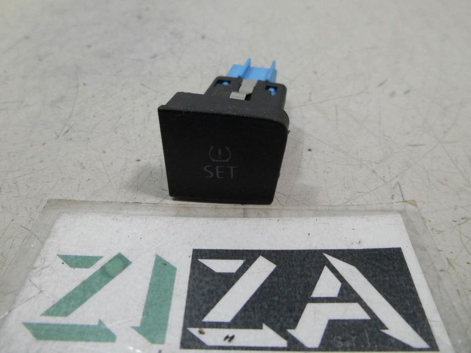 Pulsante Pressione Pneumatici VW Passat 3C SW 2009 3C0927121D