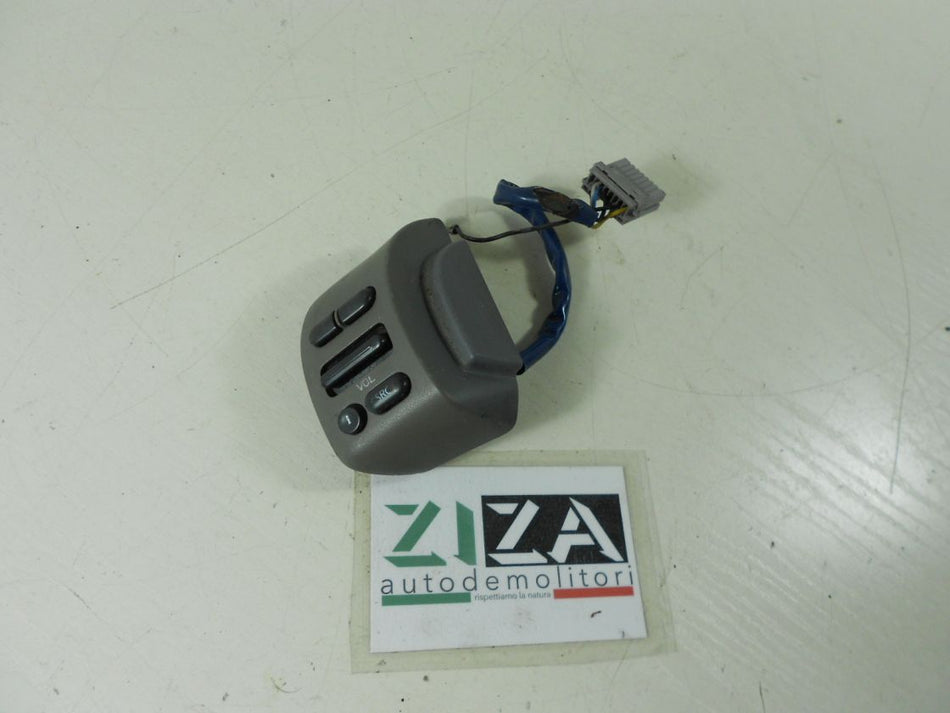 Comandi al Volante Nissan Micra K12 2003 25552-AX601
