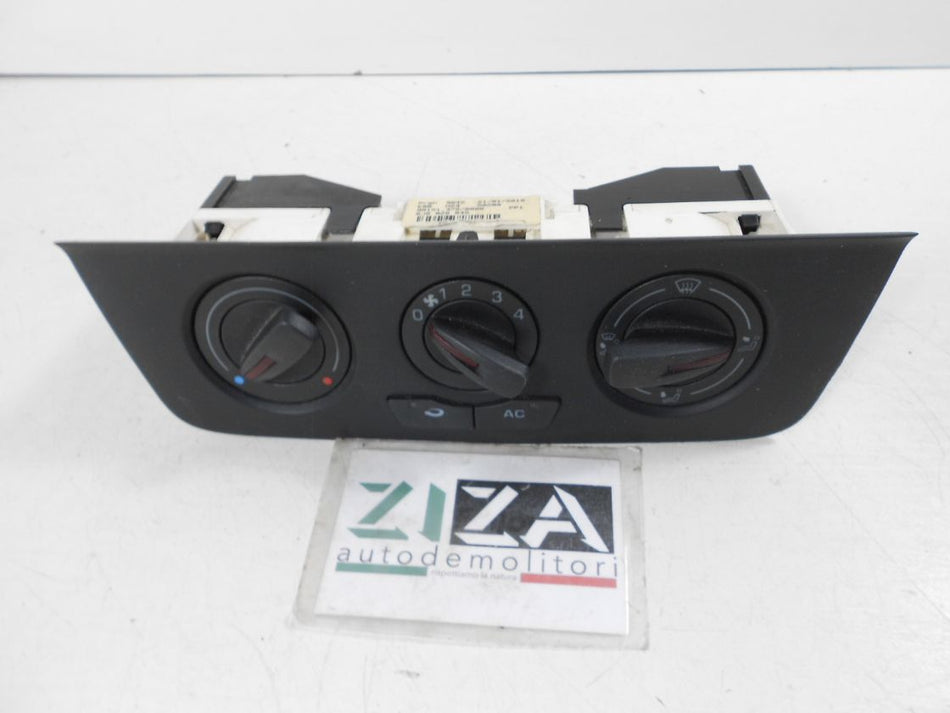 Centralina Comando Aria Clima A/C Seat Ibiza 6J 2010 6J0820045