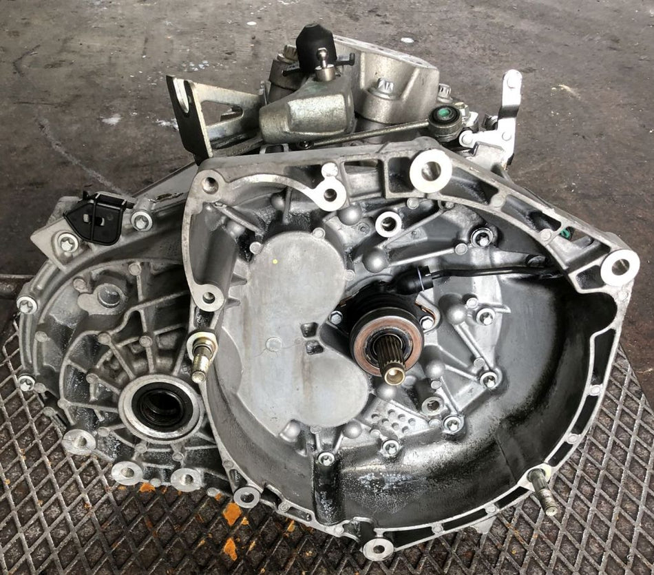 Cambio Manuale 6 Marce Alfa Giulietta 1.6 JTDM 77kw 105cv 940A3000 2015 55220248