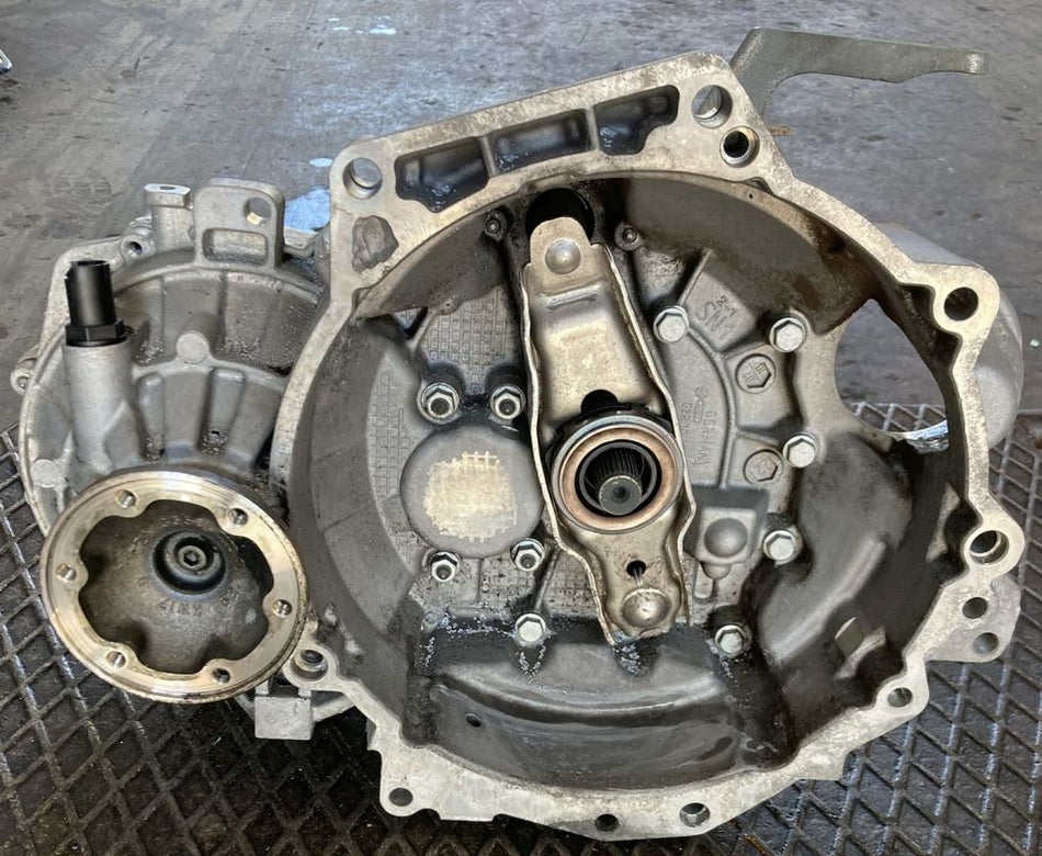 Cambio Manuale 5 Marce VW Polo 6R 1.6 TDI 66kw 90Cv CAY 2010 MDN