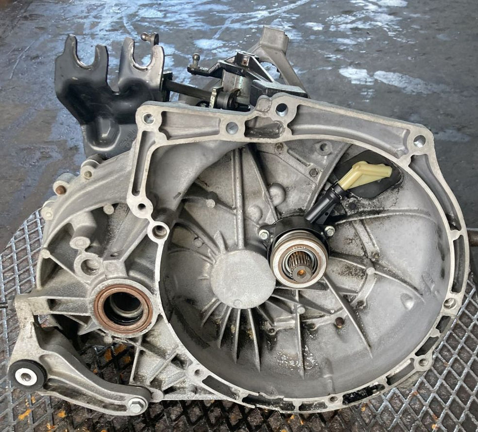 Cambio Manuale 5 Marce Ford Transit Connect 1.5 74.2kw 101Cv XVGA 2017