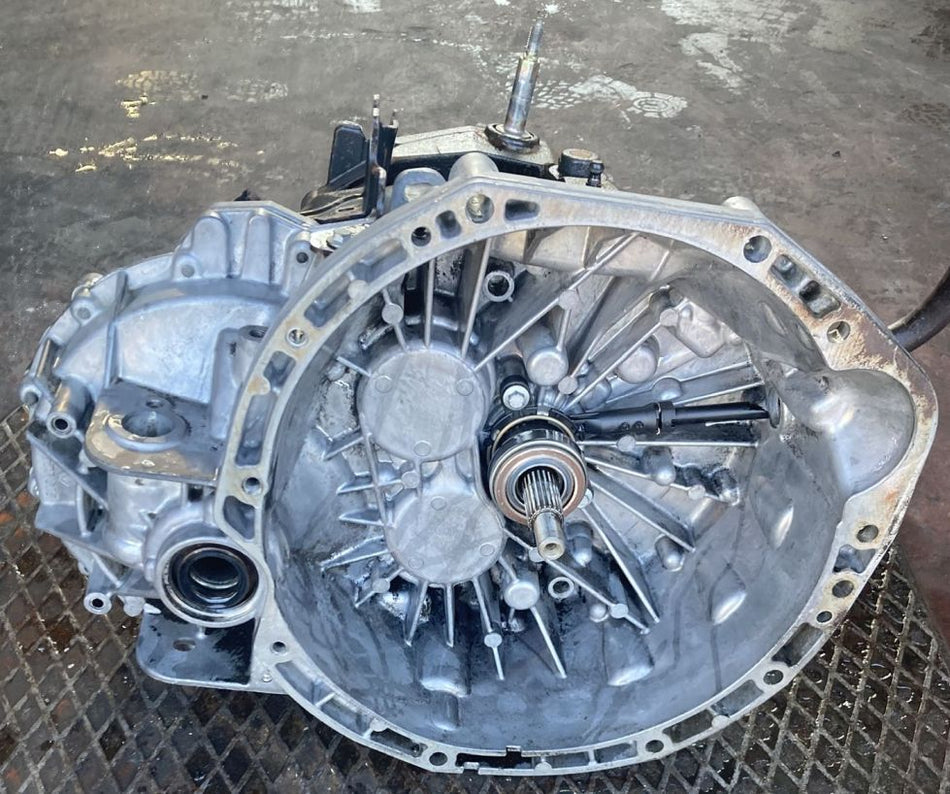 Cambio Manuale 6 Marce Opel Vivaro 2.0 84kW 114Cv M9R E7 2009 PF6 010