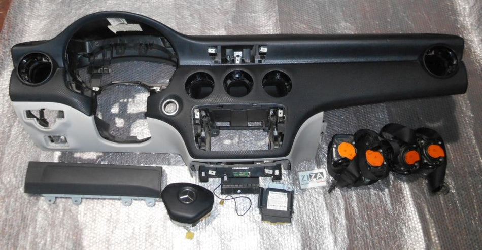Kit Airbag Cruscotto Mercedes W176 A200 2014 A1179009200 2188605102