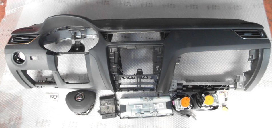 Kit Airbag Cruscotto Skoda Octavia 5E 2015 3Q0959655AC