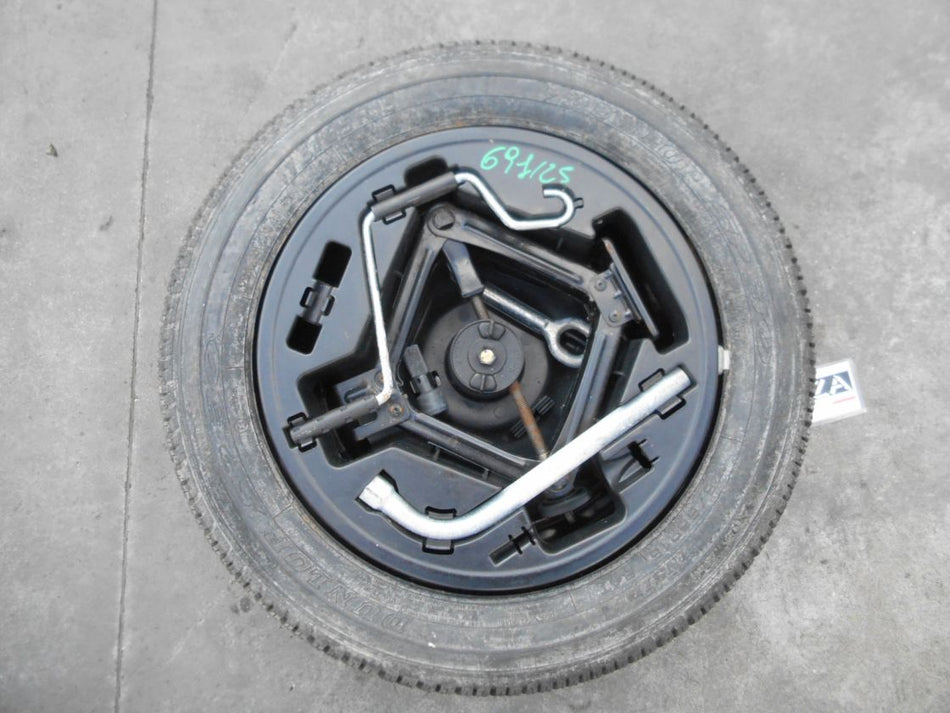 Ruota di Scorta + Kit Fiat Grande Punto 2006 51763241 175/65R15 84T