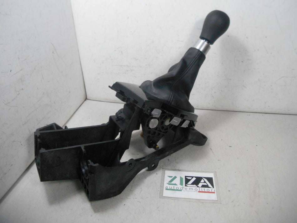 Leva Cambio 6 Marce Honda Jazz GK 1.3 75kw 2019 54000-T5A-0231