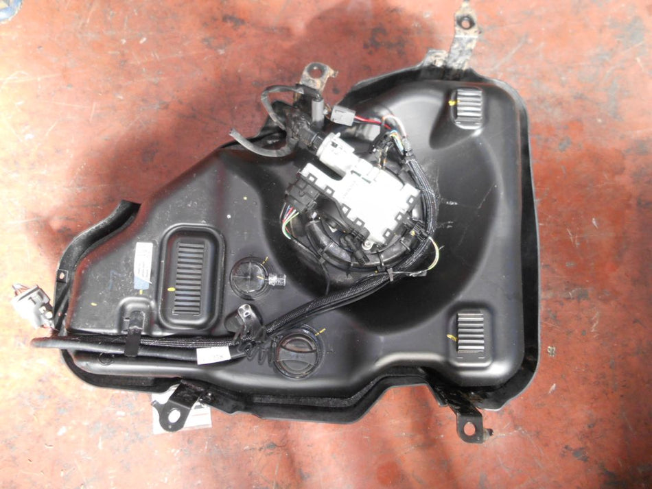 Serbatoio AdBlue Mazda CX-7 2.2 127kw R2 2010 F01C190080 0928404003