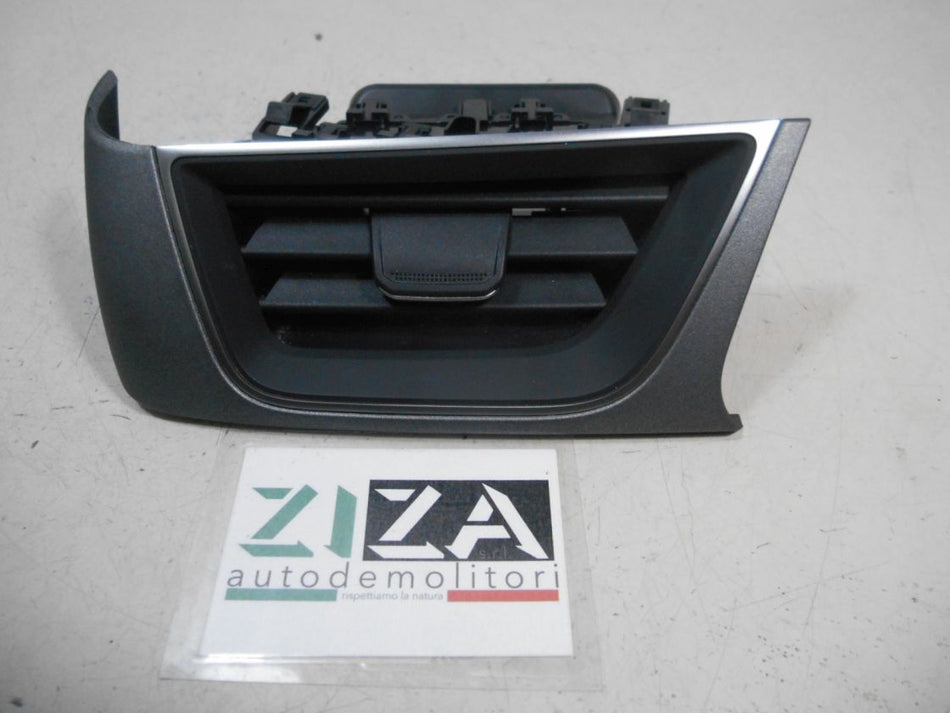 Bocchetta Aria Esterna Sinistra Renault Captur II Res 2025 687613284R