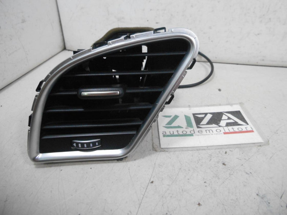 Bocchetta Aria Esterna Sinistra Audi A4 B8 2013