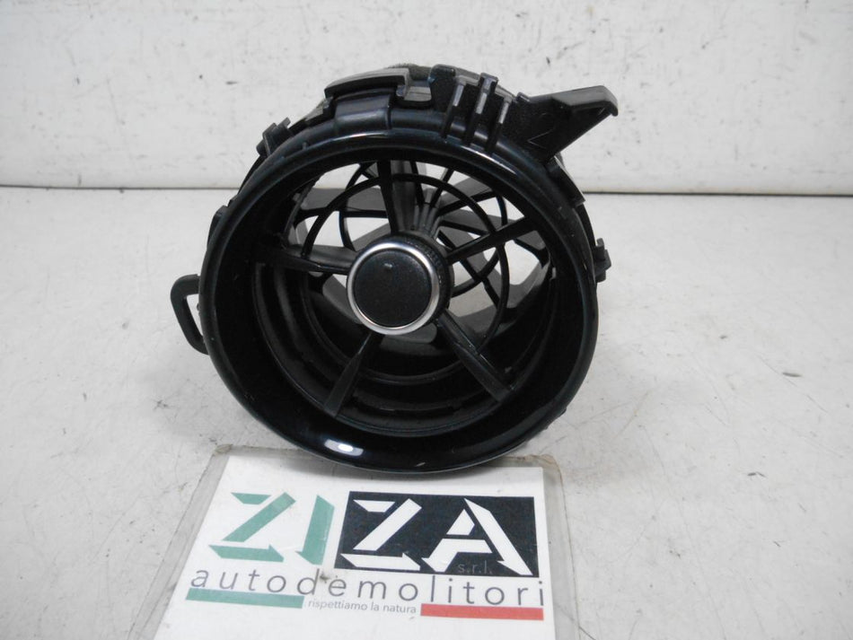 Bocchetta Aria Esterna Sinistra Toyota Yaris XP130 2017 555686-2280