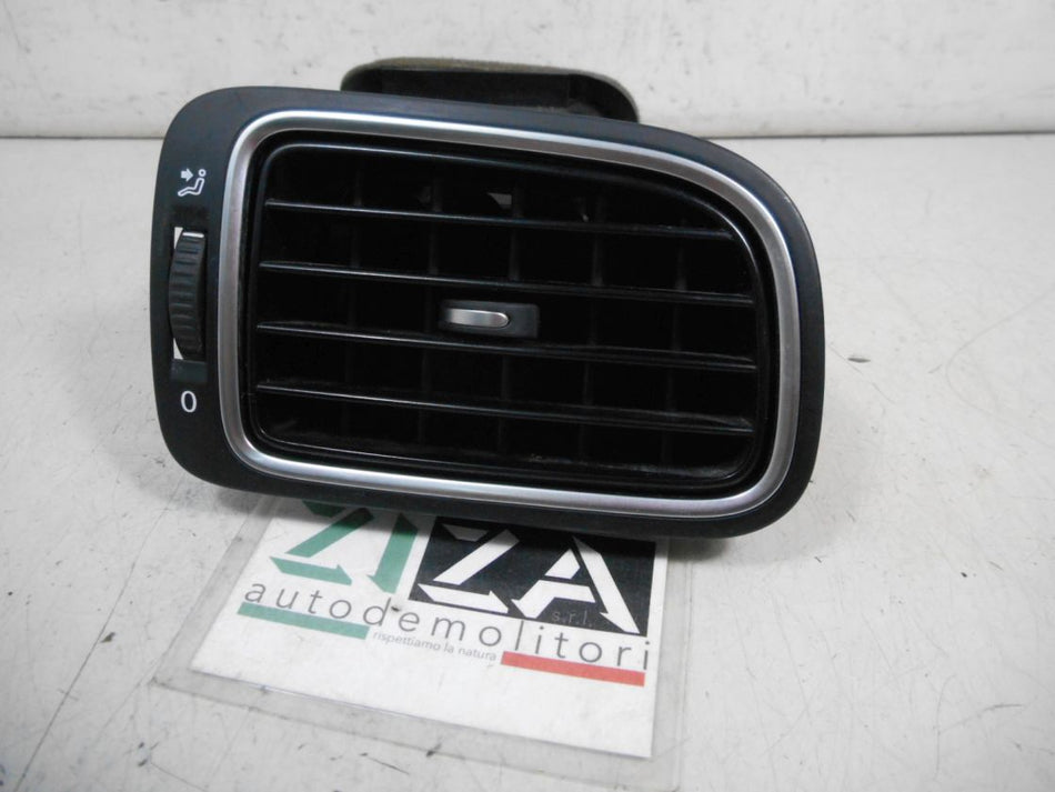 Bocchetta Aria Esterna Destra VW Polo 6R 2012 6RF819704C