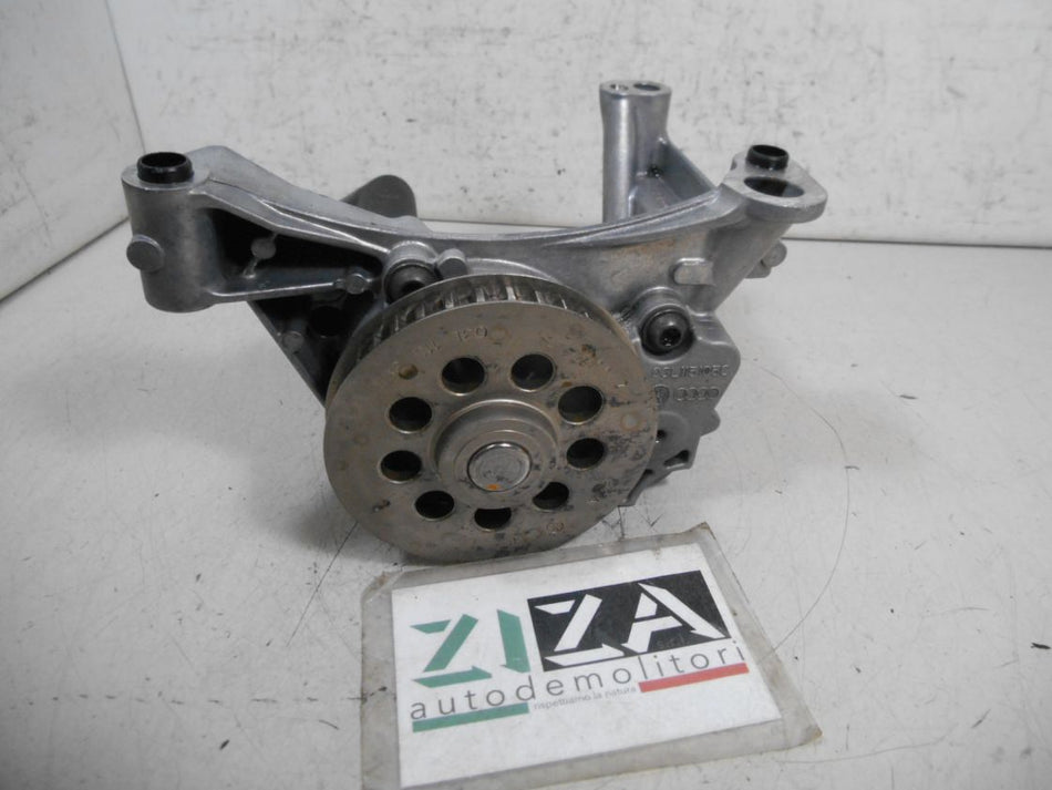 Pompa Olio Motore VW Golf VI SW 1.6 77kw CAY 2011 03L115105C