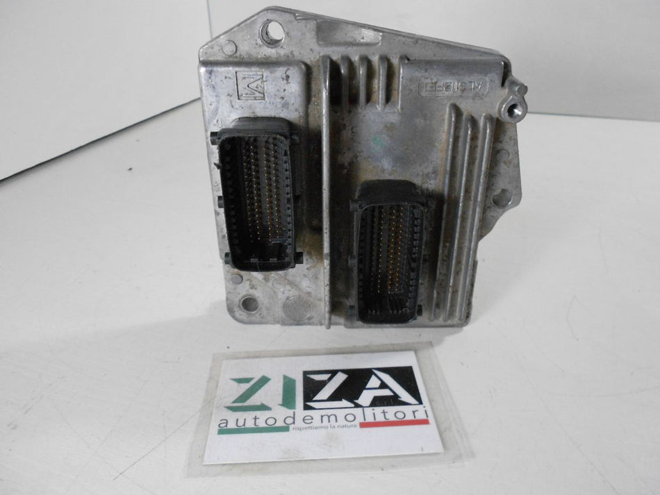Centralina Motore Opel Astra H 1.6 77kw Z16XEP 2006 55561172