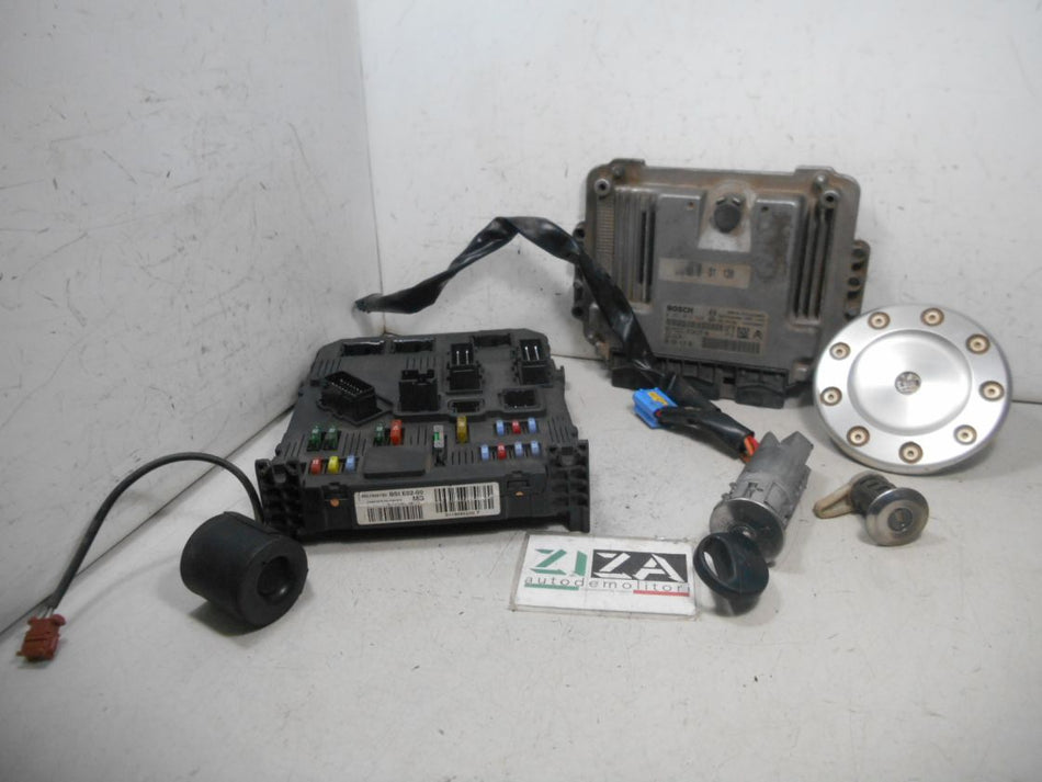 Kit Chiave ECU Peugeot 206 1.4 HDI 50kw 8HZ 2006 9659341880 0281012528