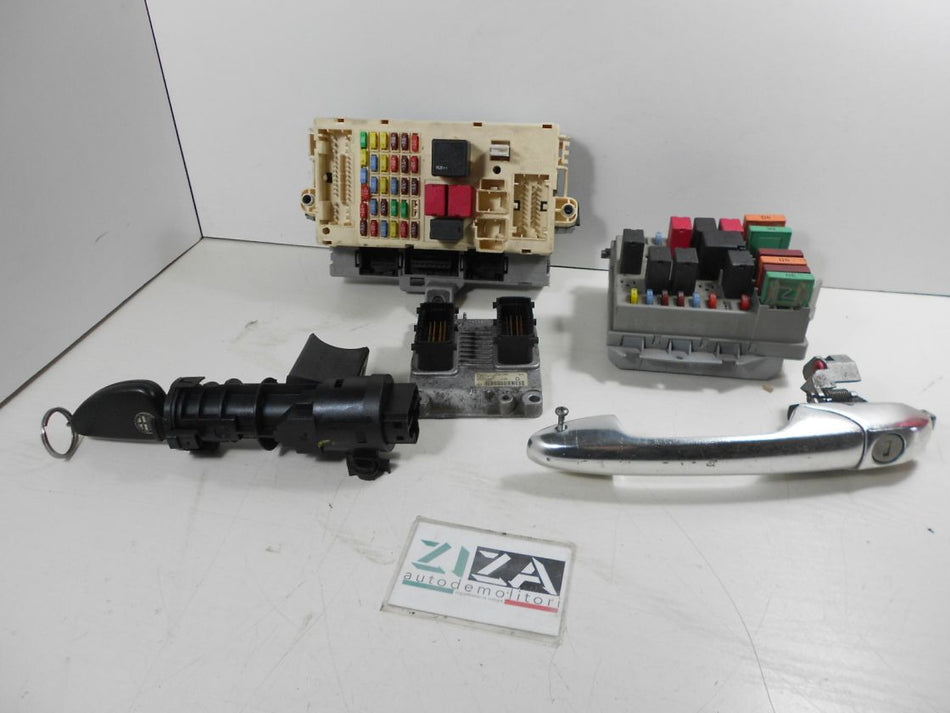 Kit Chiave ECU Alfa 147 1.6 TS 77kw 105cv AR37203 2008 00552049900 0261207727