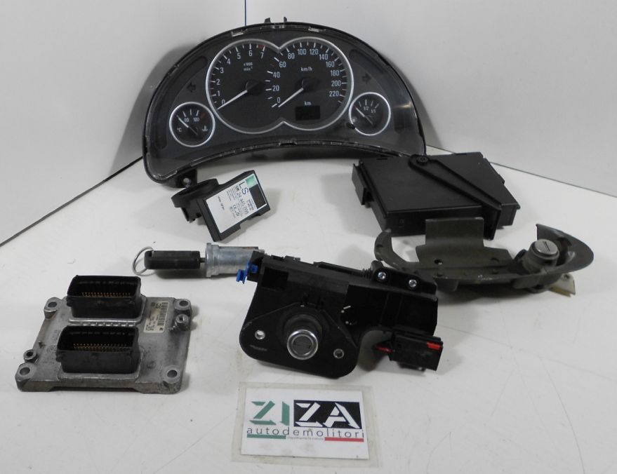 Kit Chiave ECU Opel Corsa C 1.0 12V 43kw 58cv Z10XE 2001 55350551 0261207960
