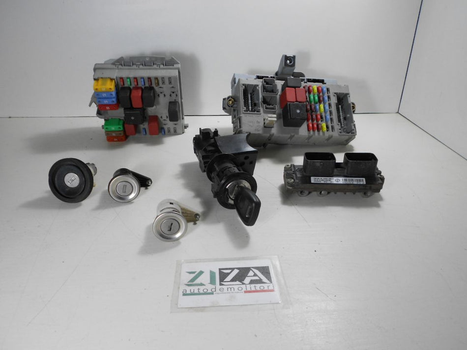 Kit Chiave ECU Fiat Punto 188 1.2 44kw 60cv 188A4000 2010 51819335 IAW5AFP4
