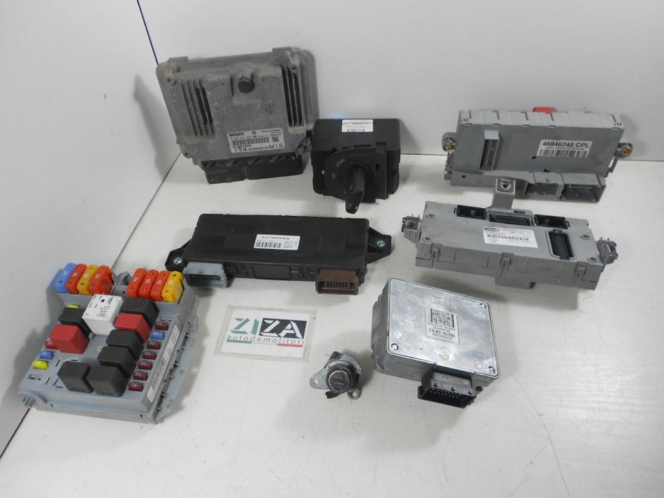 Kit Chiave ECU Fiat Croma 1.9 Mjet 150cv 939A2000 2010 0281012963 51854280
