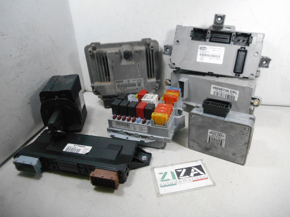 Kit Chiave ECU Fiat Croma 1.9 Mjet 150cv 939A2000 2008 0281012963 51812902