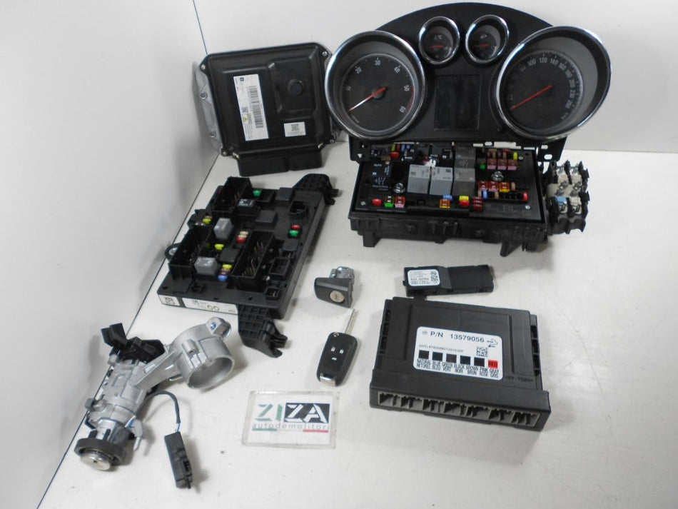 Kit Chiave ECU Opel Astra J 1.7 CDTI 110cv A17DTR 2011 55579893 MB275700-1011